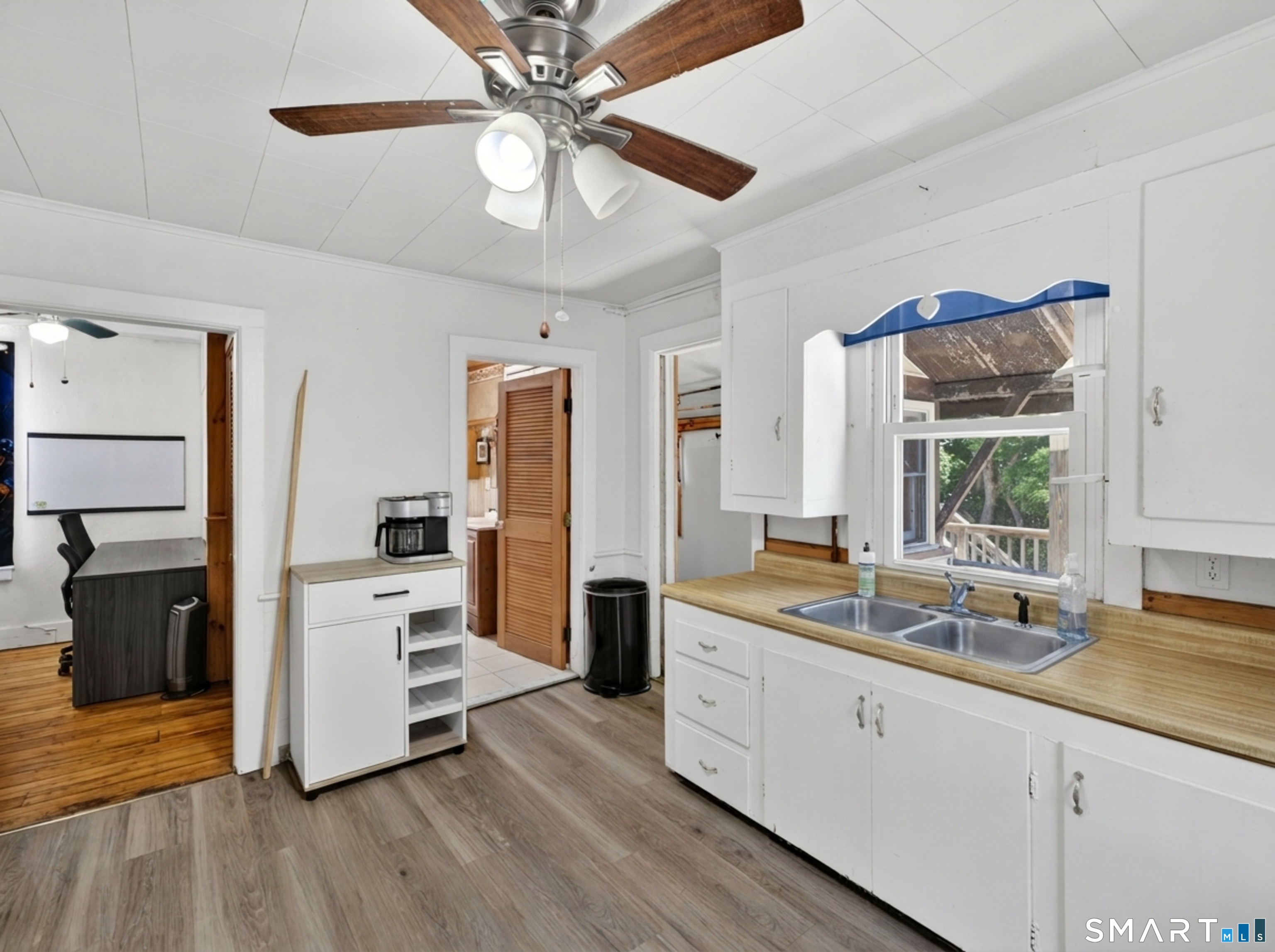 28 Moss Street Stonington CT 06379