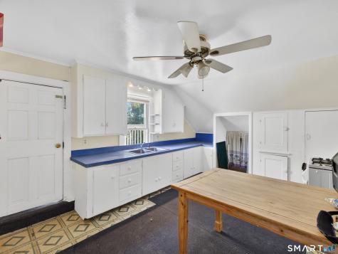 28 Moss Street Stonington CT 06379