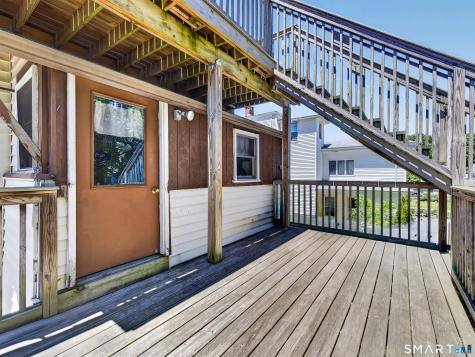 28 Moss Street Stonington CT 06379