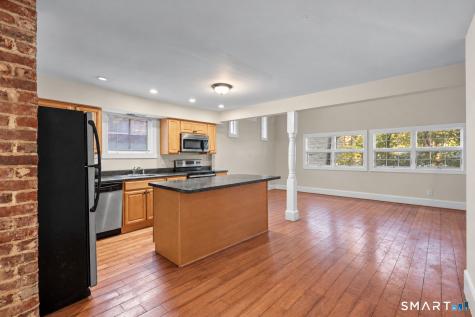 21 Pond Street Naugatuck CT 06770