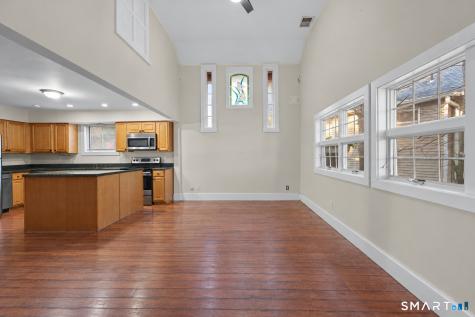 21 Pond Street Naugatuck CT 06770