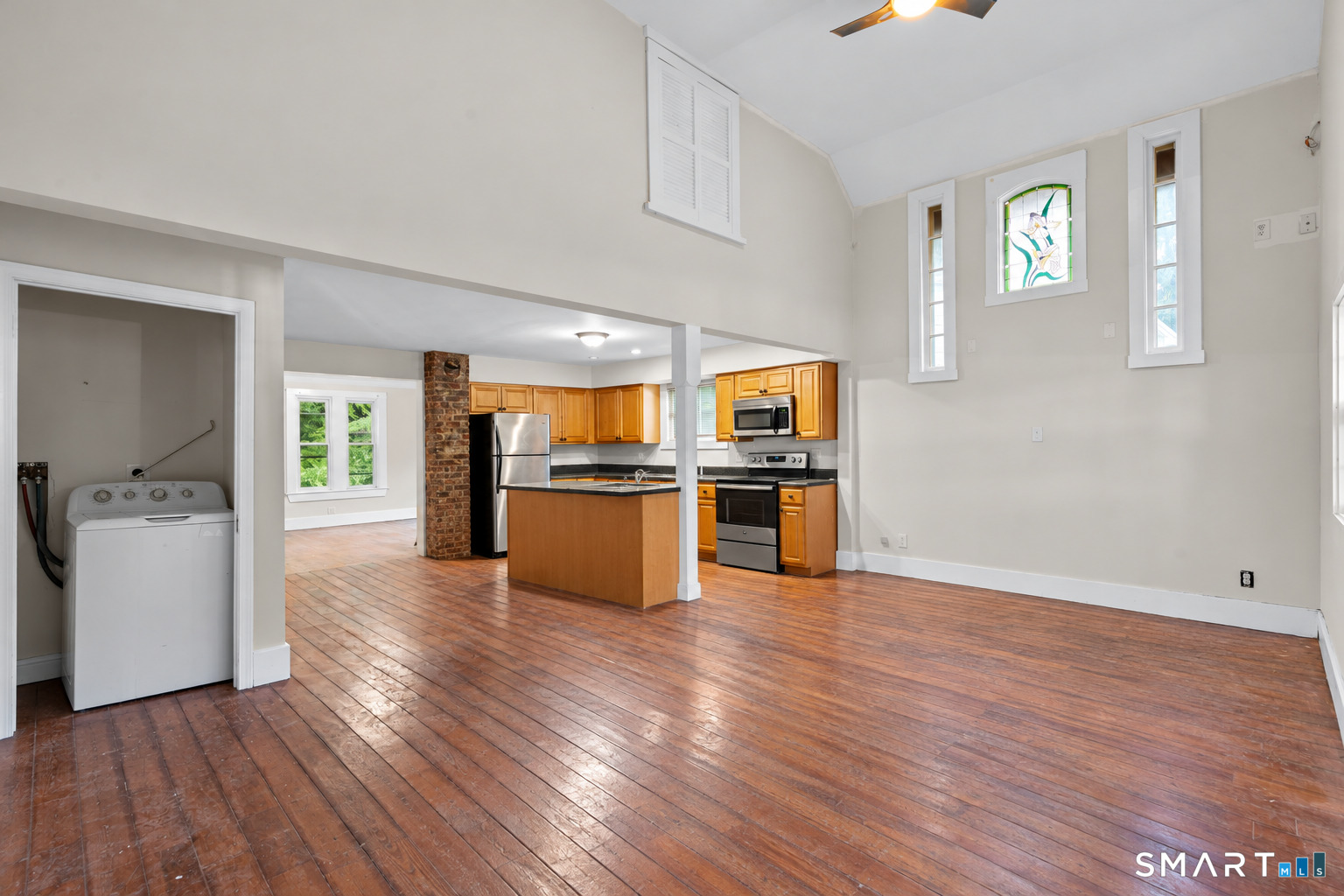 21 Pond Street Naugatuck CT 06770