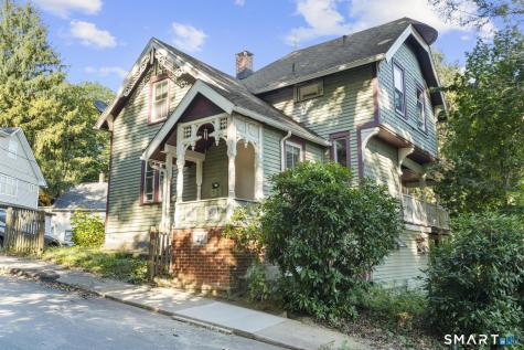 21 Pond Street Naugatuck CT 06770