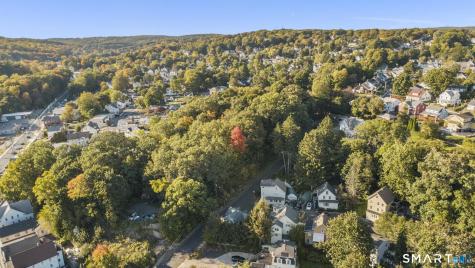 21 Pond Street Naugatuck CT 06770