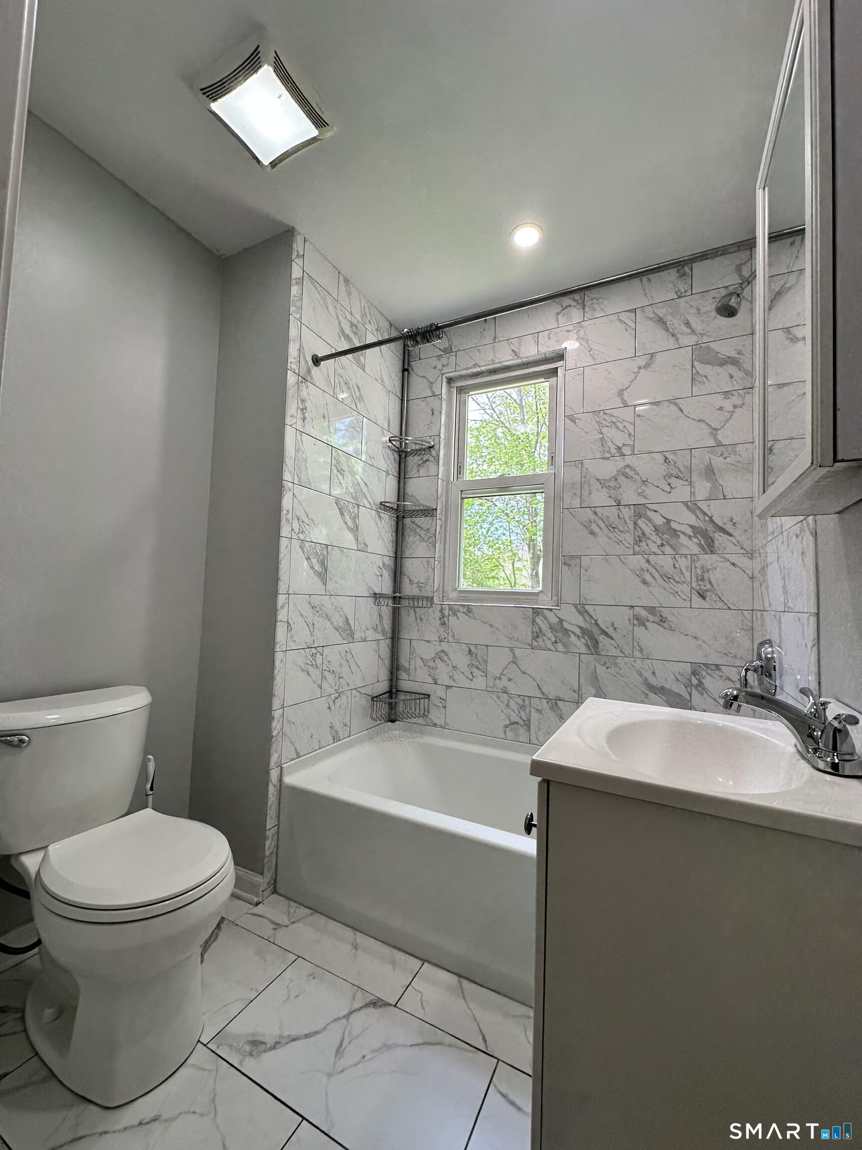 21 Wakelee Avenue Shelton CT 06484
