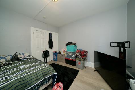 96-98 Sargeant Street Hartford CT 06154