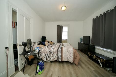 96-98 Sargeant Street Hartford CT 06154