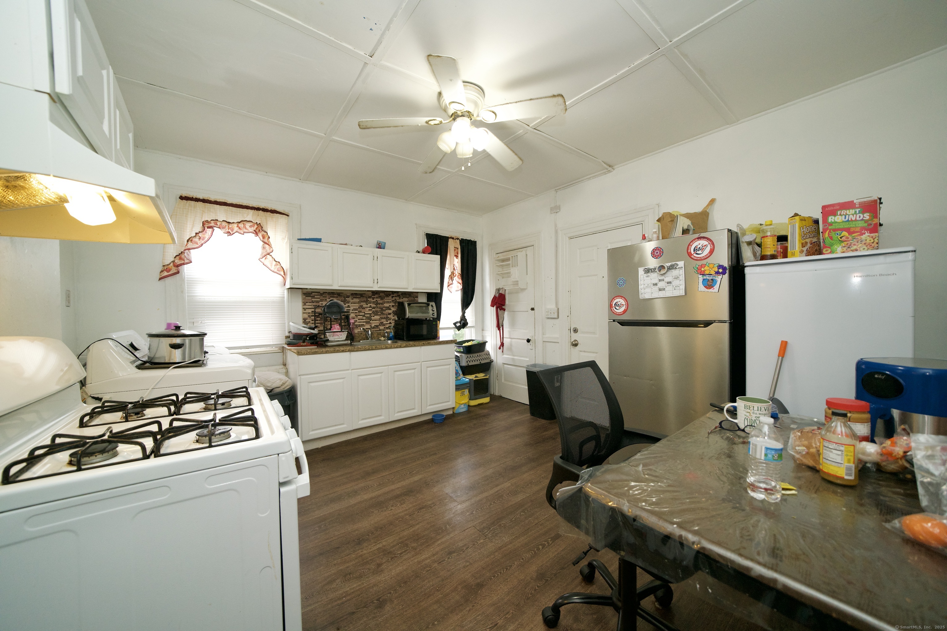 96-98 Sargeant Street Hartford CT 06154