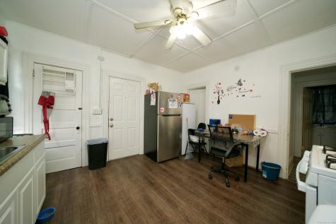 96-98 Sargeant Street Hartford CT 06154
