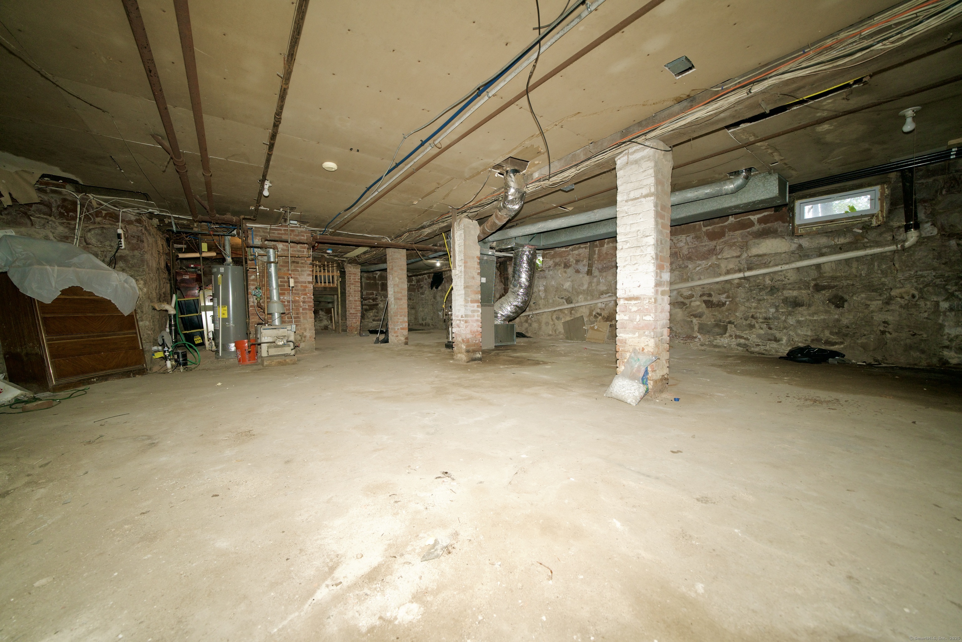 96-98 Sargeant Street Hartford CT 06154