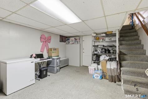 137 Linnmoore Street Hartford CT 06114