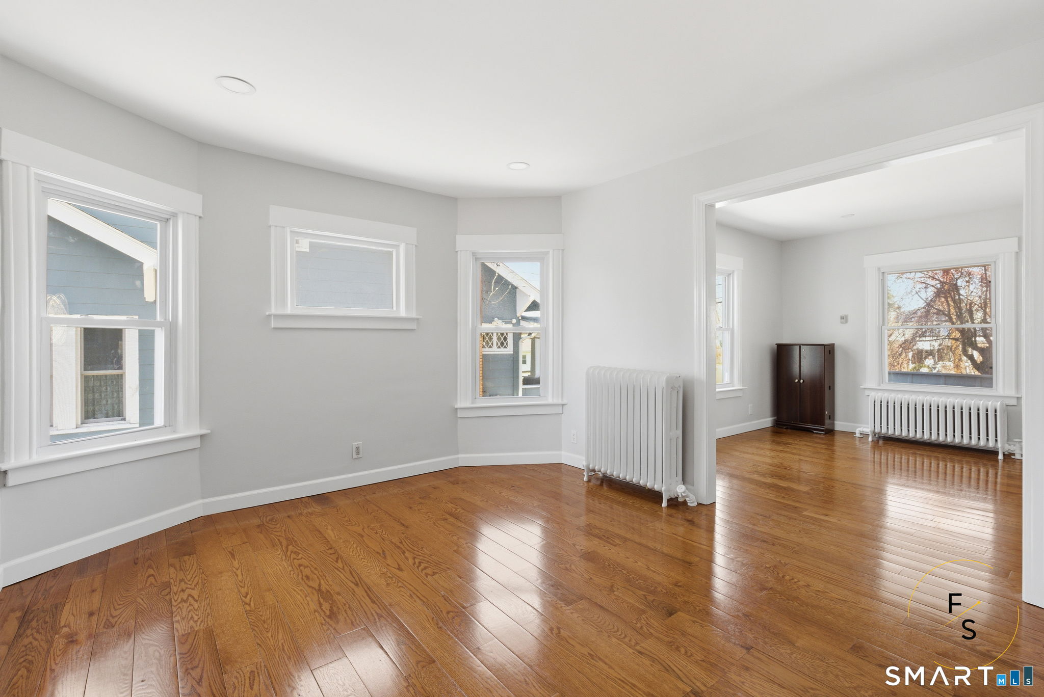 137 Linnmoore Street Hartford CT 06114