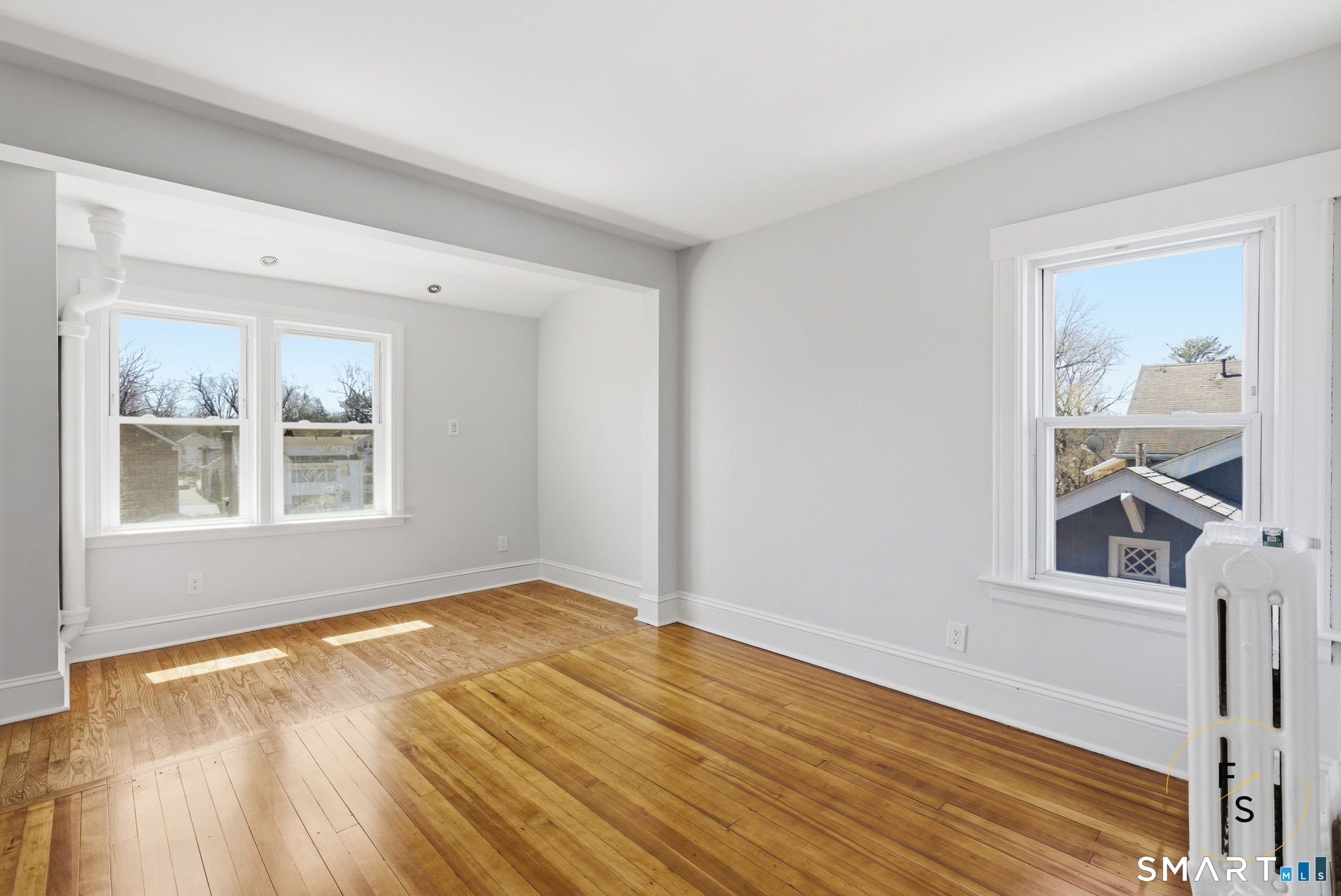 137 Linnmoore Street Hartford CT 06114
