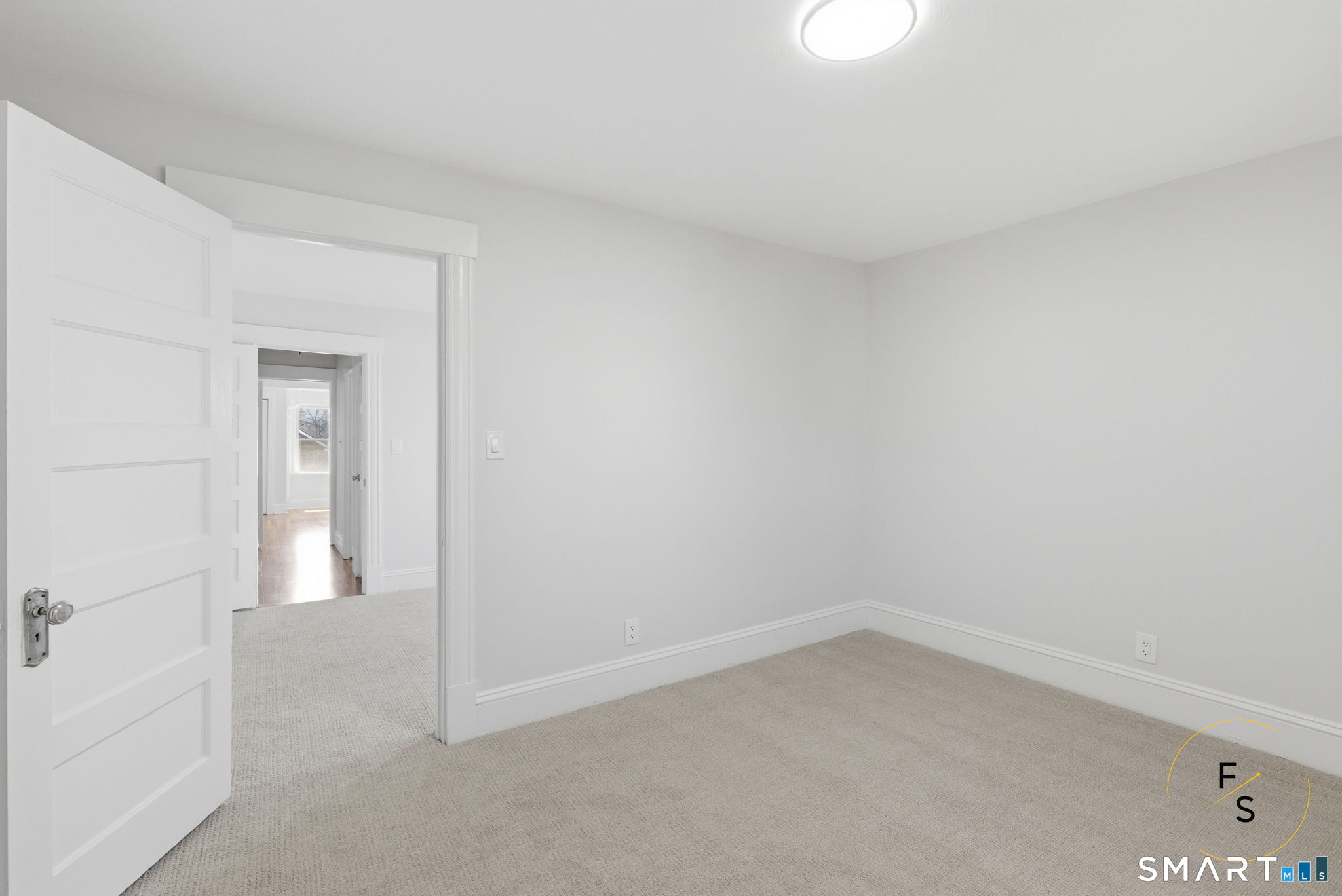 137 Linnmoore Street Hartford CT 06114