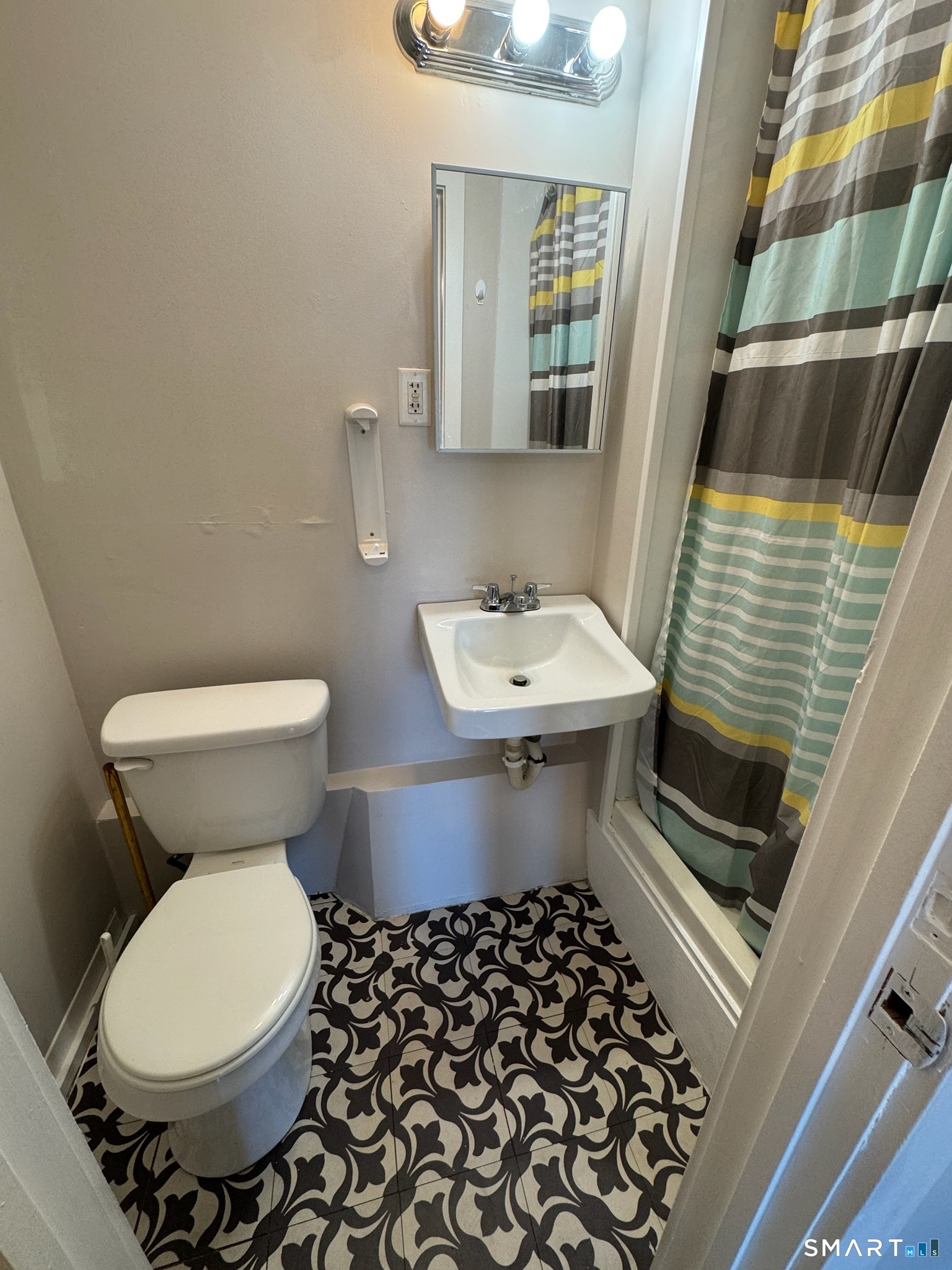 645 Burnside Avenue East Hartford CT 06108