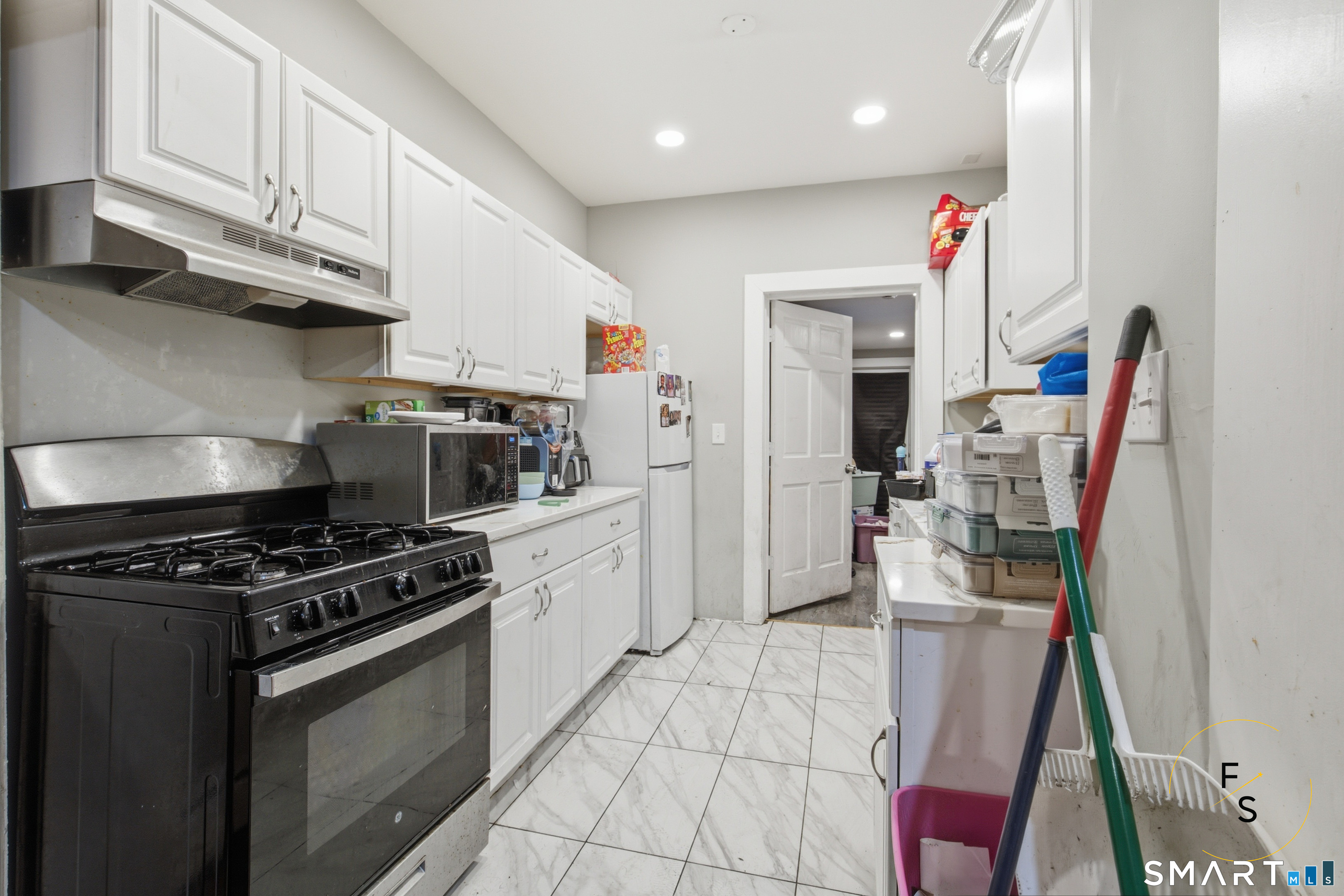 24 Park Terrace Hartford CT 06106