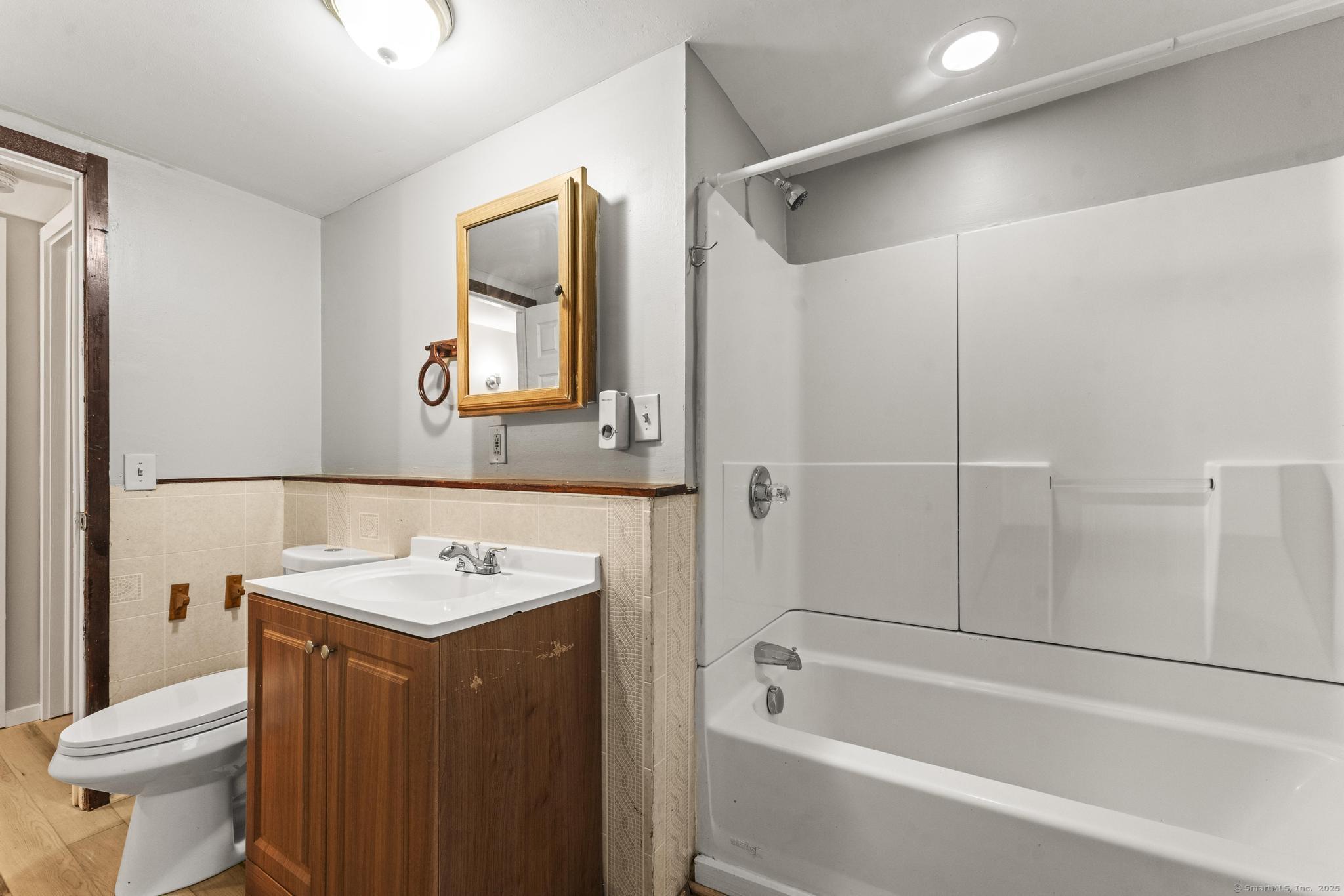 252 Prospect Street Norwich CT 06360