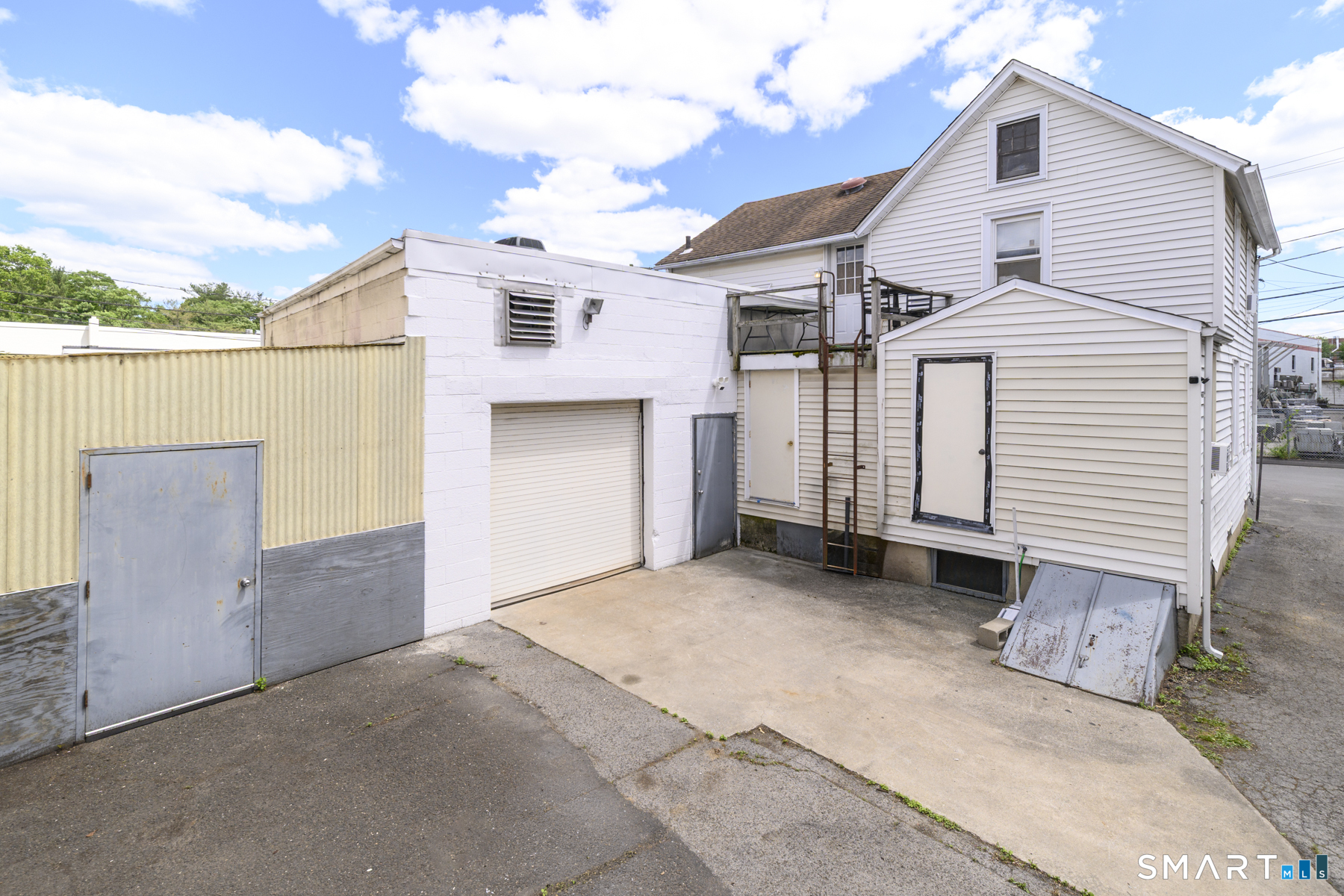 36 Larkin Street Stamford CT 06907