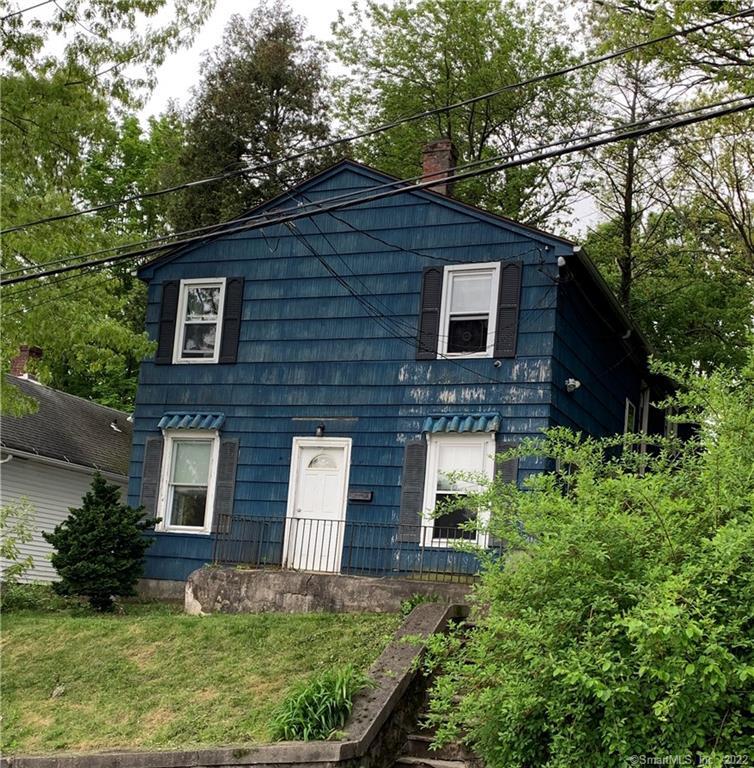 25 Oak Hill Avenue Waterbury CT 06708