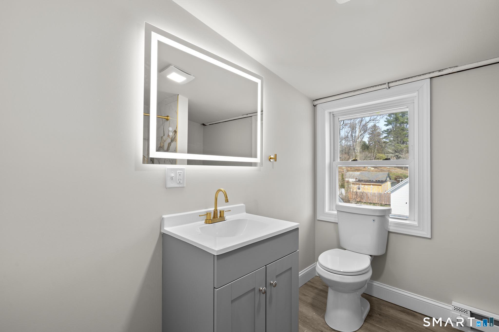 18 Baltic Road Norwich CT 06360