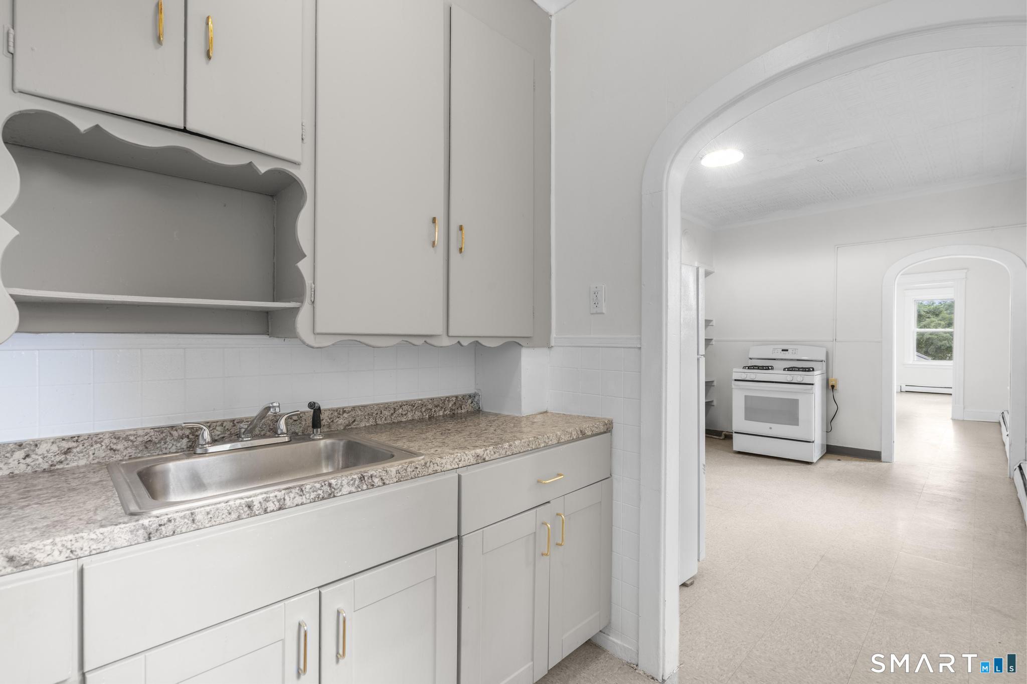 121 Wolcott Street Waterbury CT 06705
