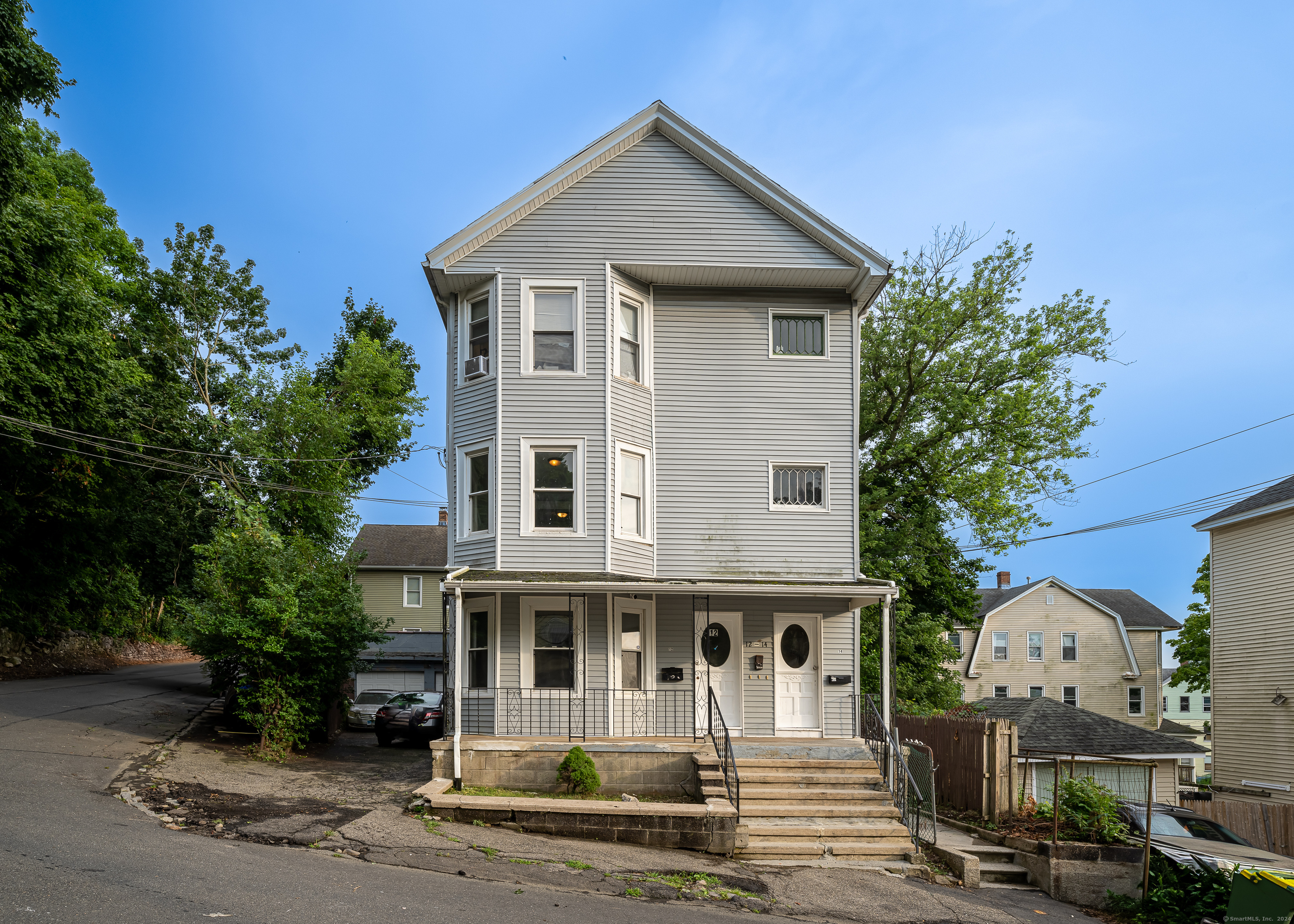 14 Ash Street Waterbury CT 06704
