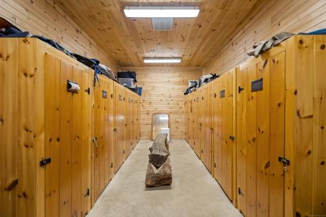 1189 Pequot Trail Stonington CT 06378