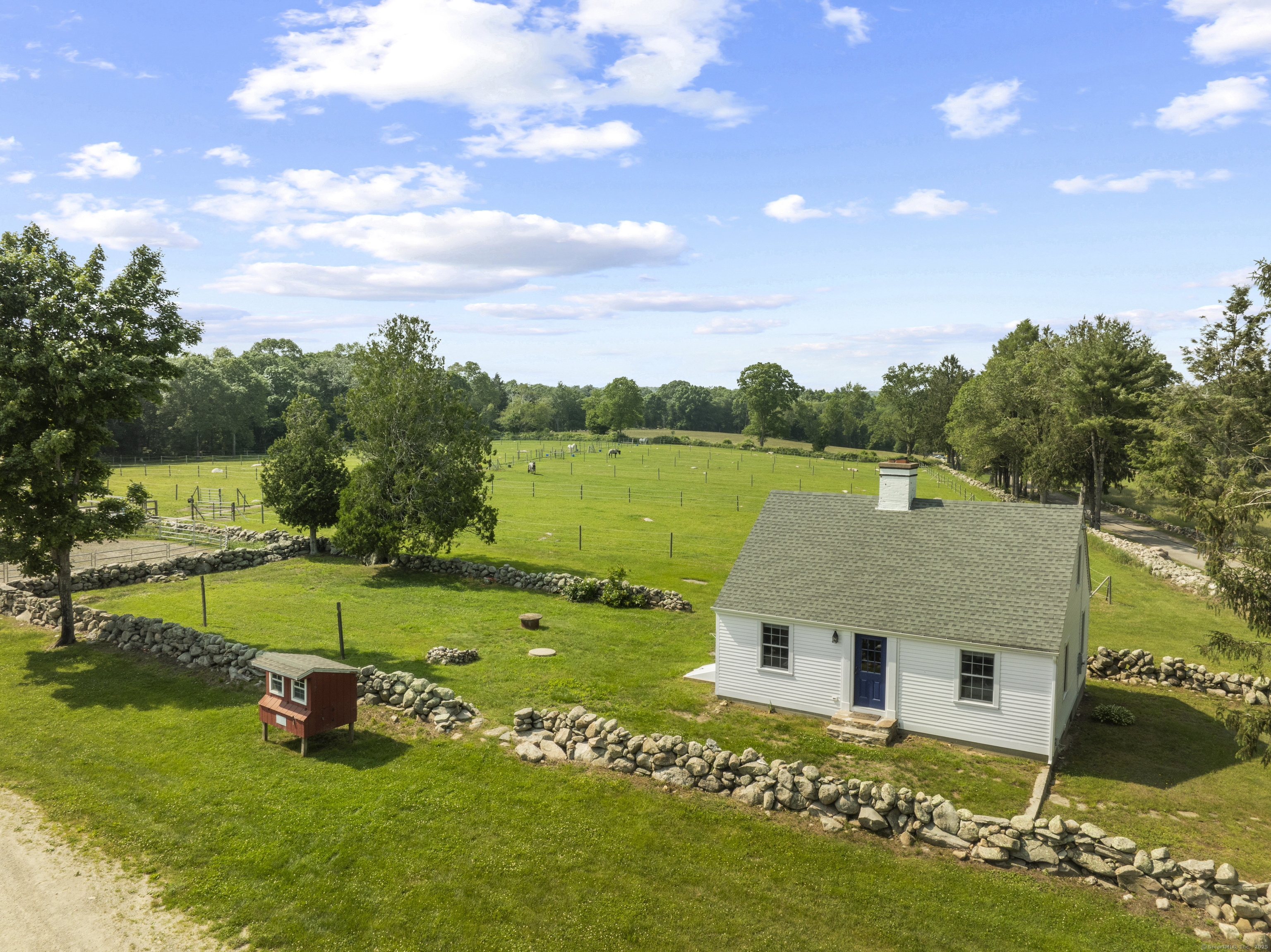 1189 Pequot Trail Stonington CT 06378