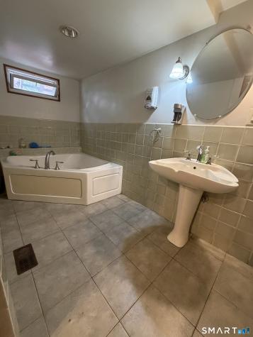 77 Gibbs Street New Haven CT 06511
