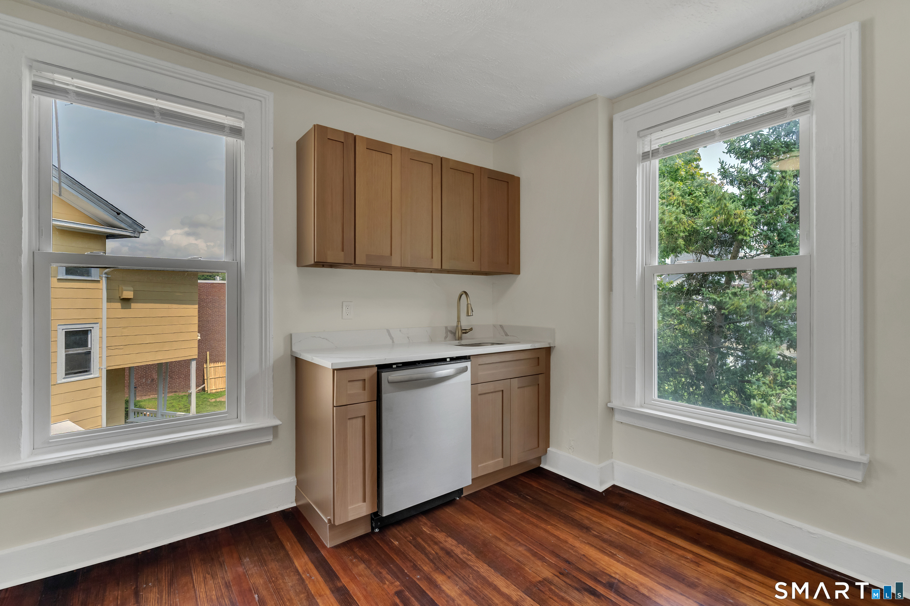 7 University Place New Haven CT 06511