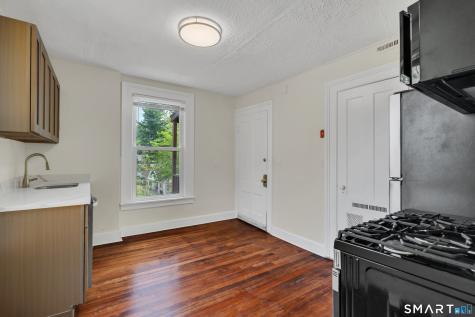 7 University Place New Haven CT 06511