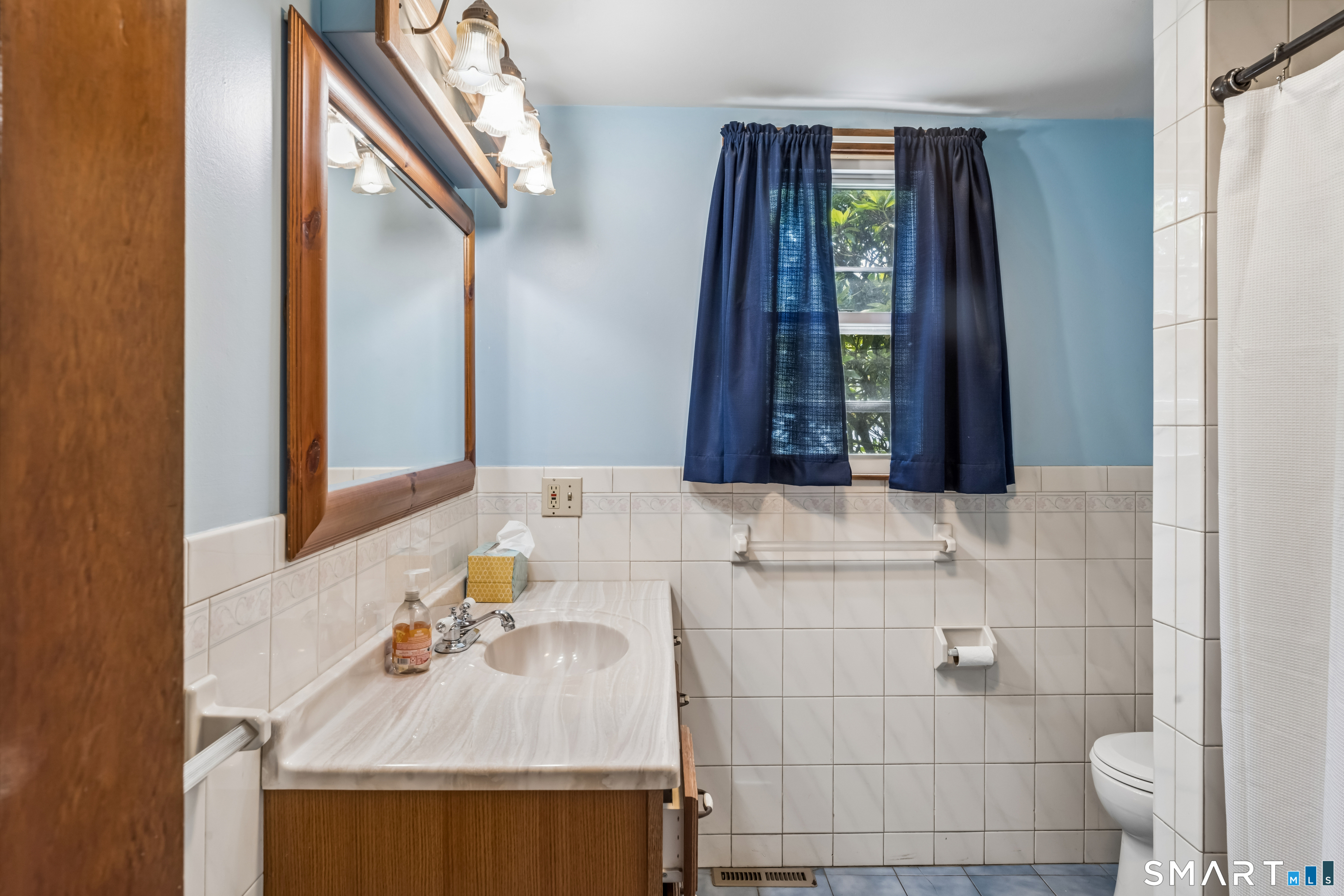 34 Lake Avenue Trumbull CT 06611
