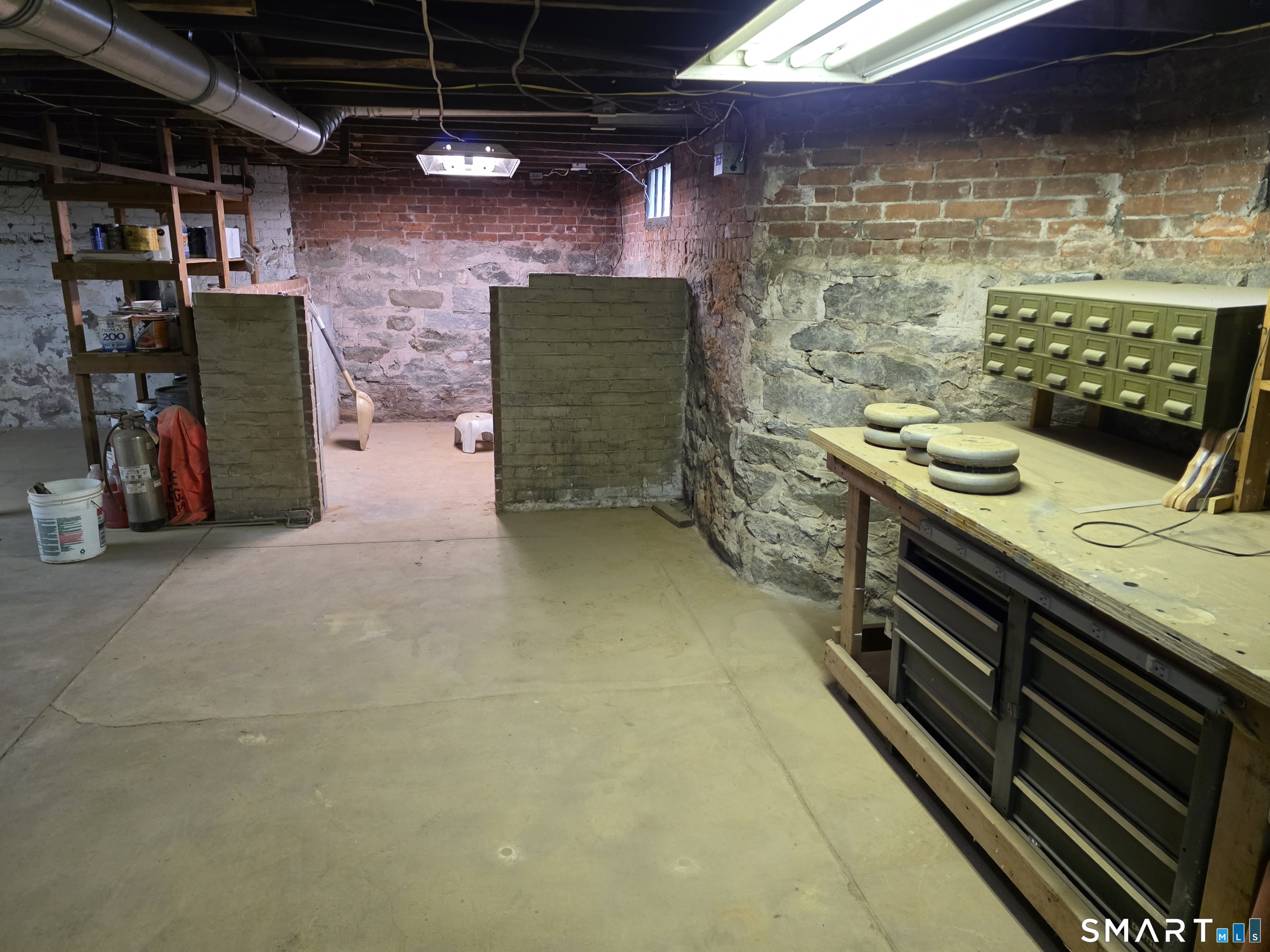 52 Hamlin Street Manchester CT 06040