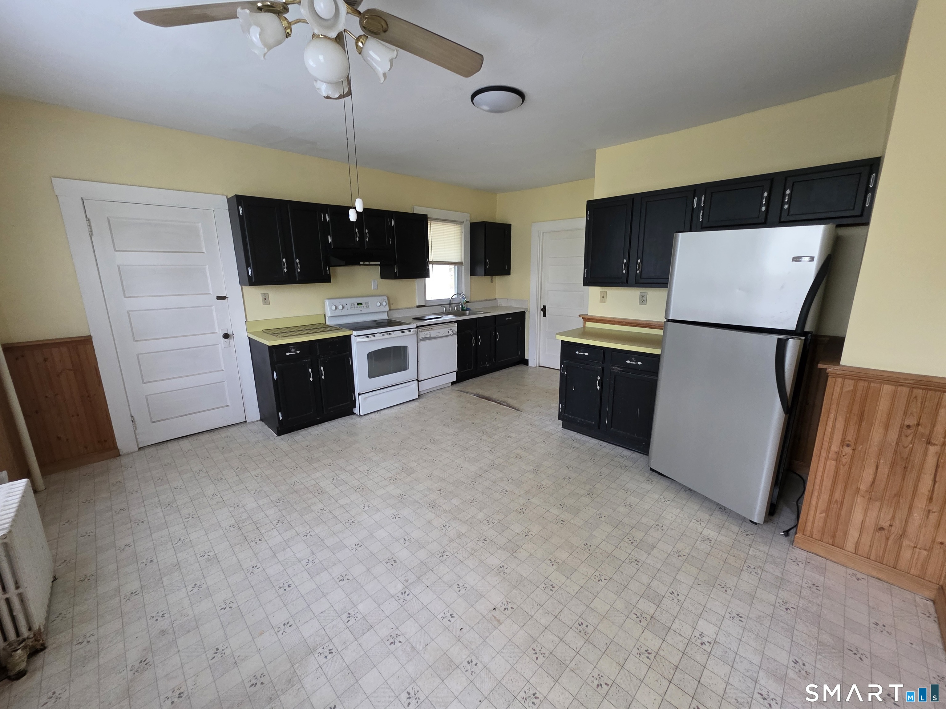 52 Hamlin Street Manchester CT 06040