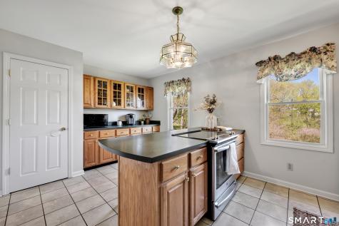 28 Maple Street Torrington CT 06790