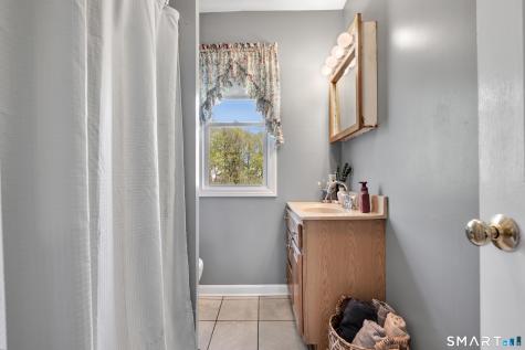 28 Maple Street Torrington CT 06790