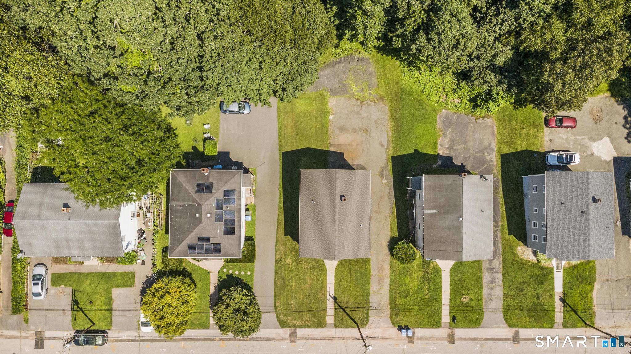 35 Glenwood Street Manchester CT 06040