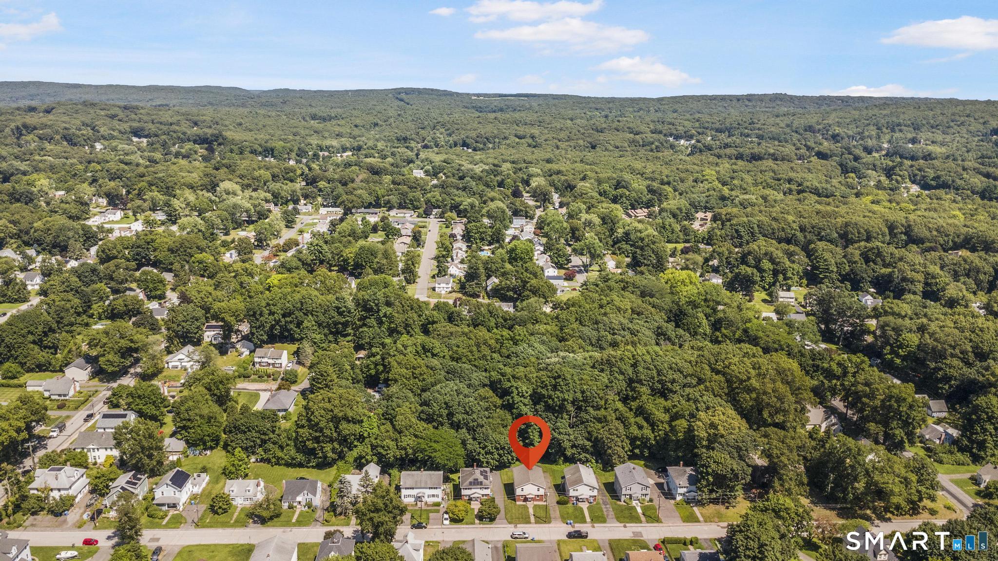 35 Glenwood Street Manchester CT 06040