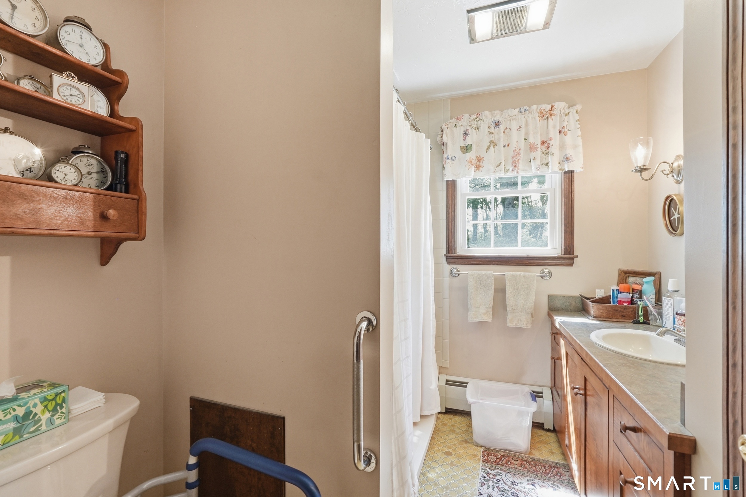 22 Kingsbury Road Thompson CT 06277