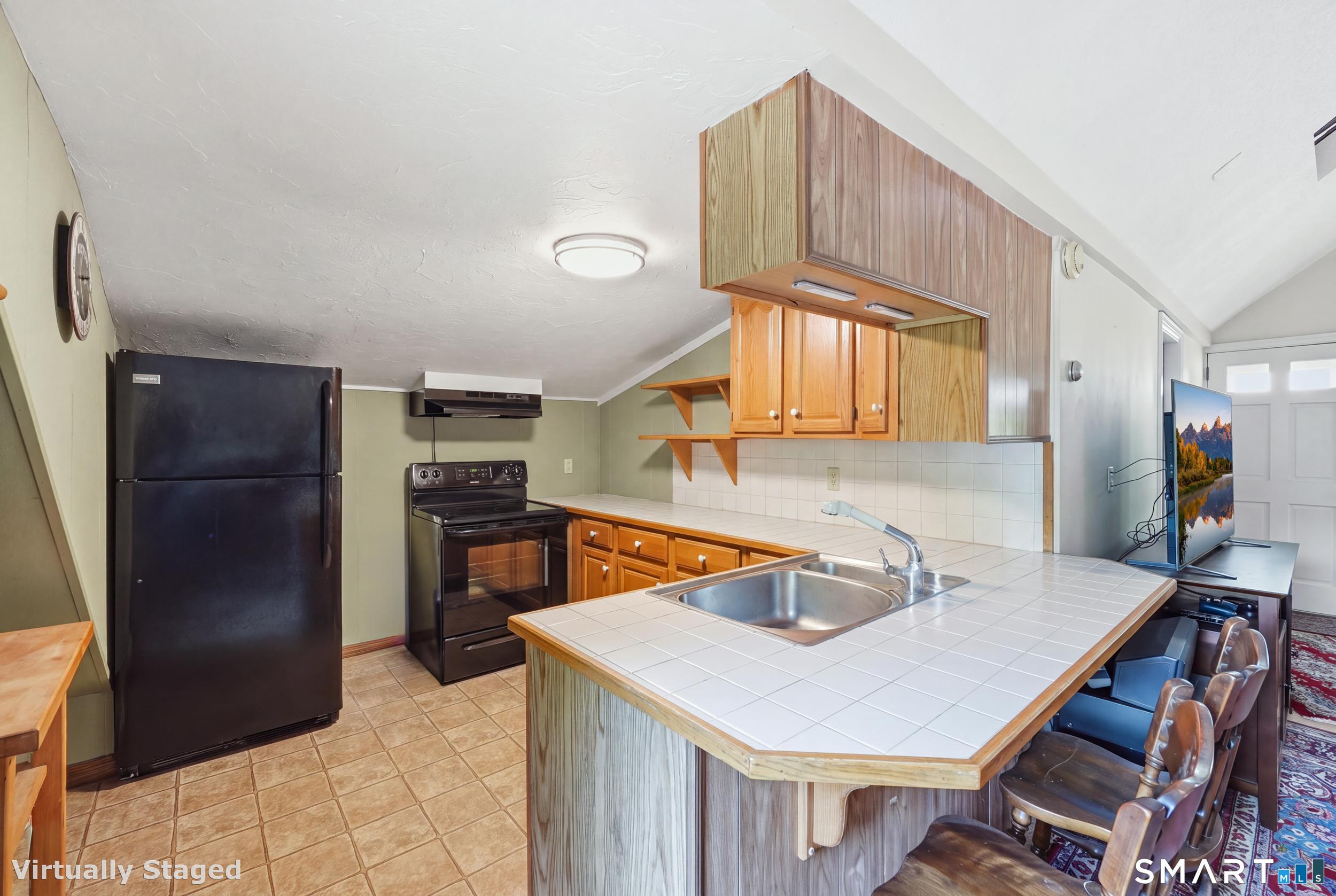 22 Kingsbury Road Thompson CT 06277