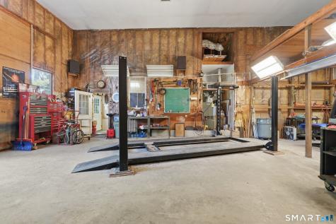 22 Kingsbury Road Thompson CT 06277