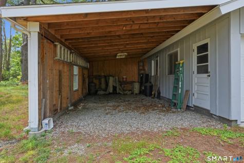 22 Kingsbury Road Thompson CT 06277
