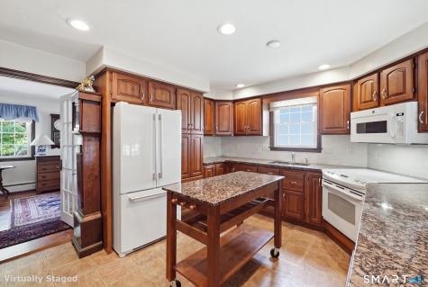22 Kingsbury Road Thompson CT 06277