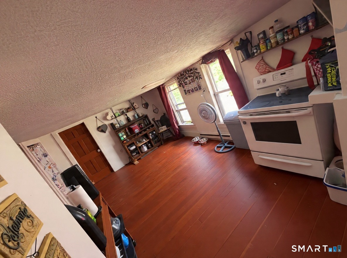 1147 Plainfield Pike Sterling CT 06373