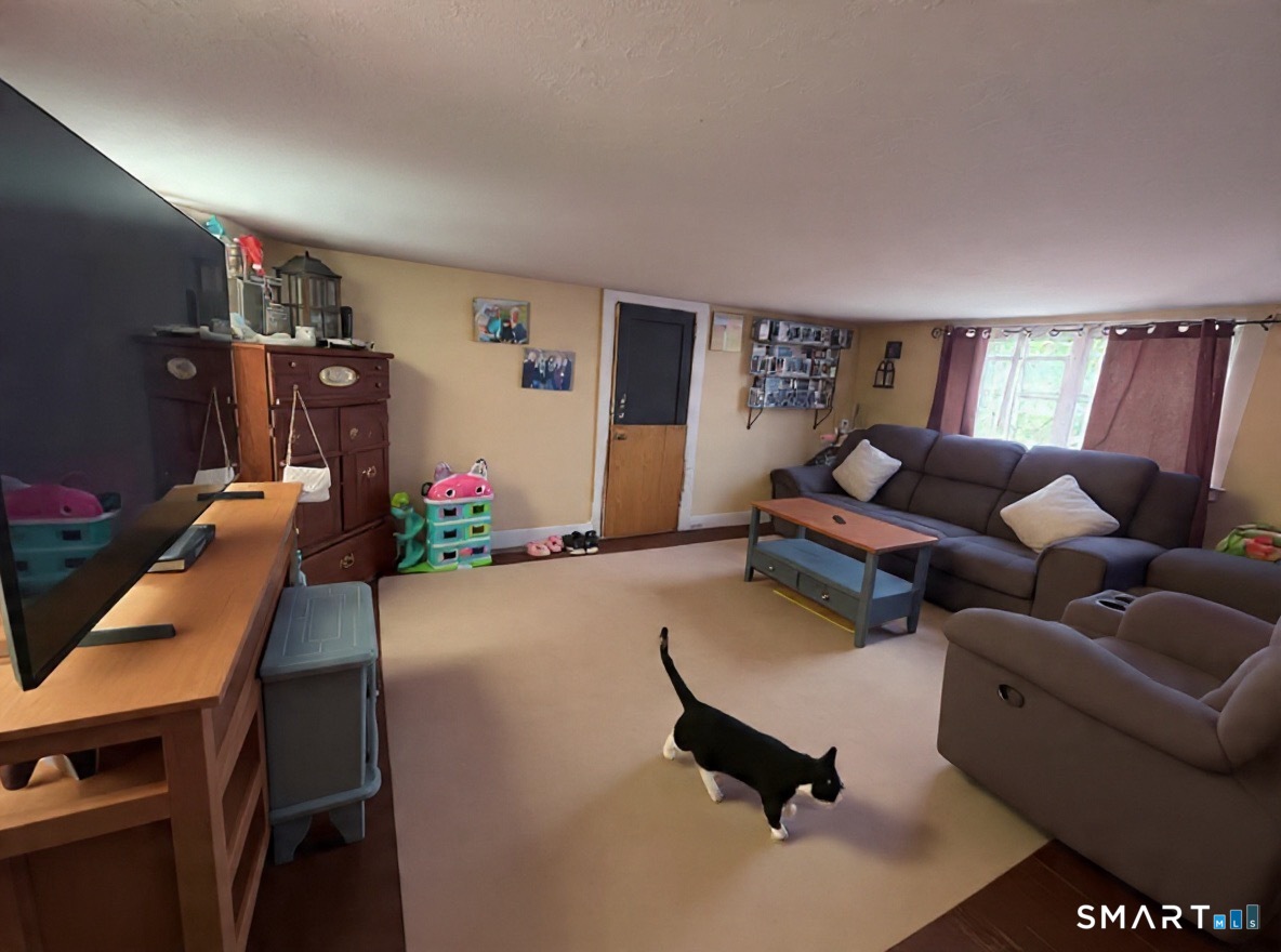 1147 Plainfield Pike Sterling CT 06373