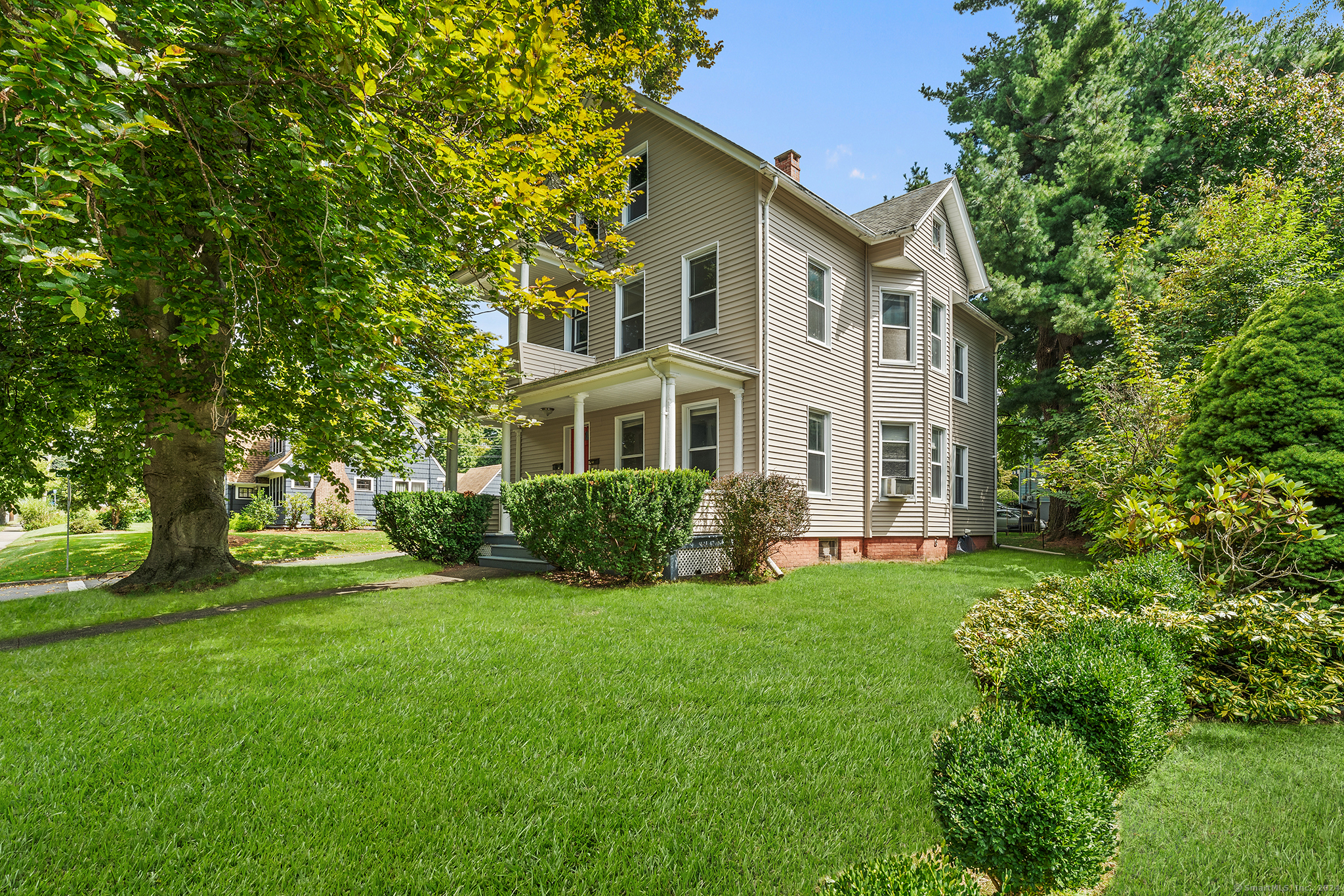 422 South Main Street Wallingford CT 06492