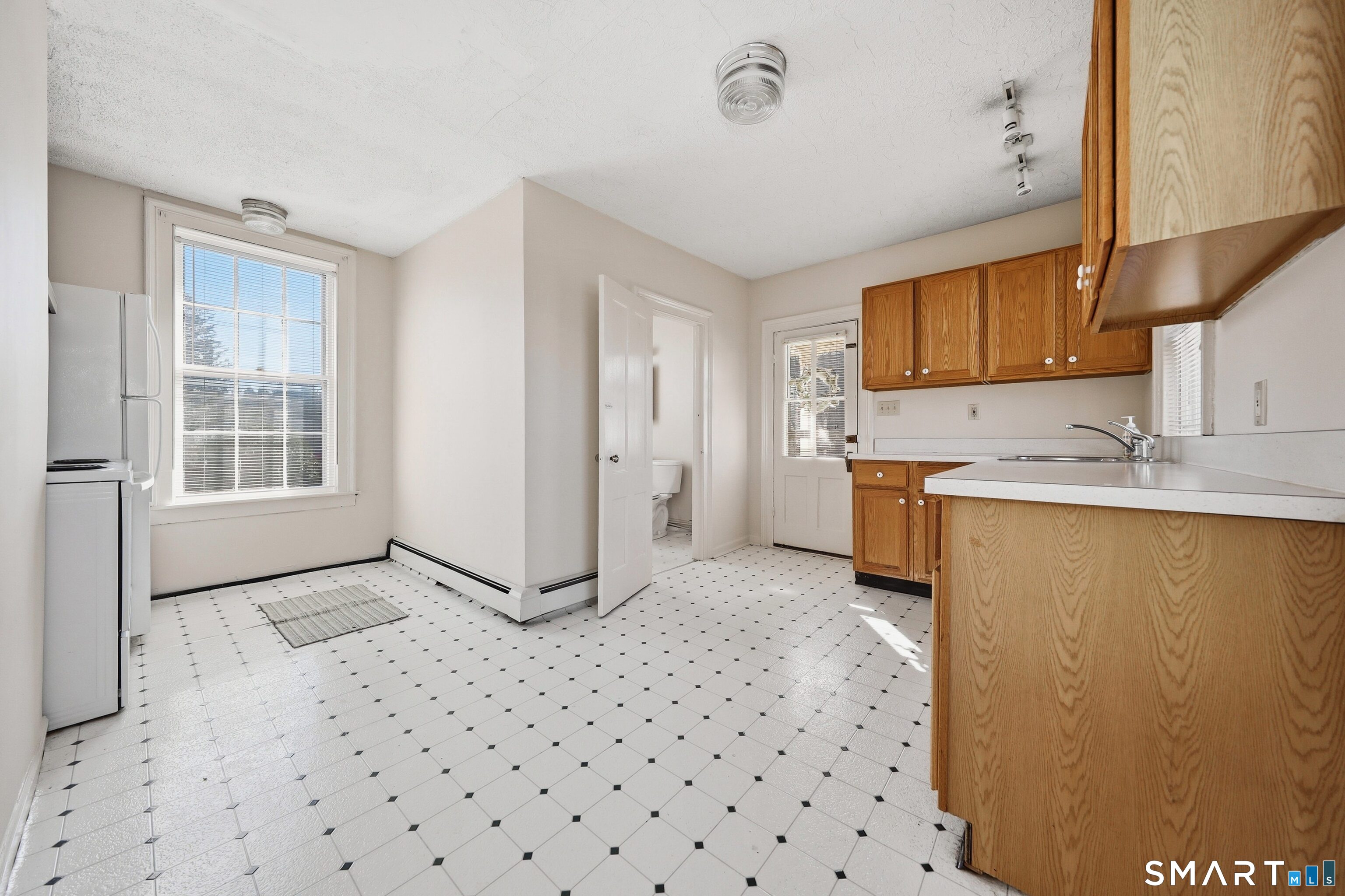 64 Elm Street Thomaston CT 06787