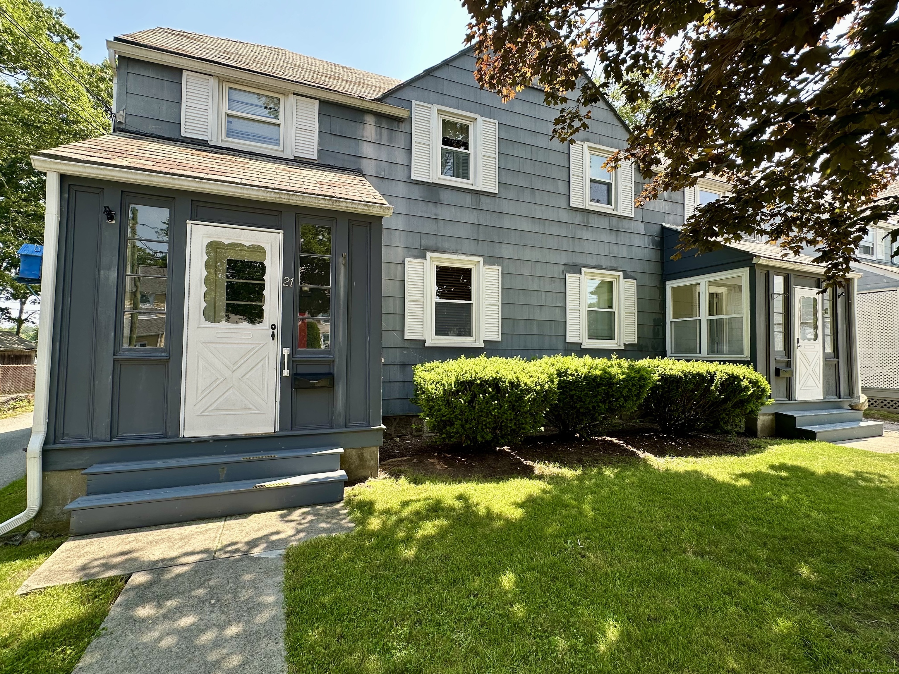 19 Colver Street New London CT 06320