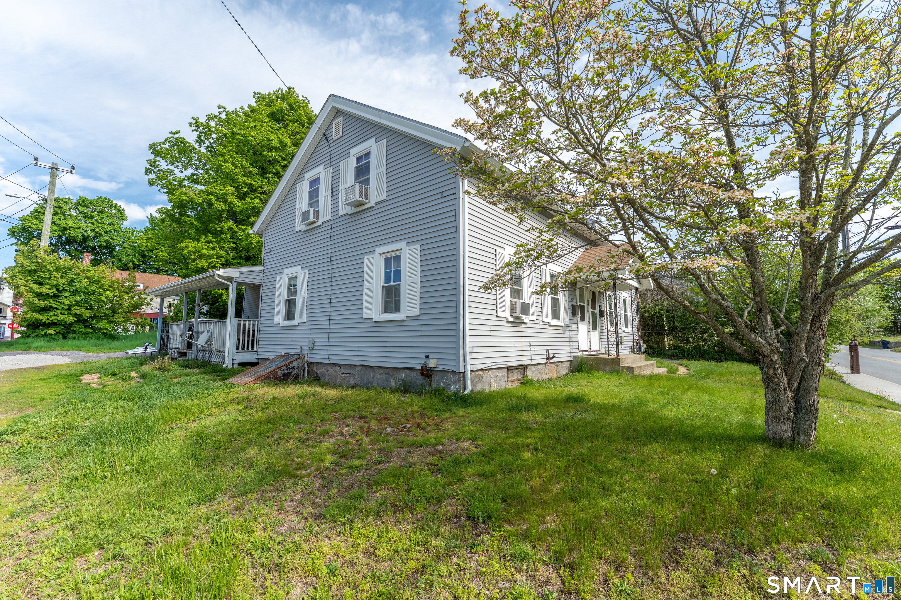 236 Church Street Putnam CT 06260