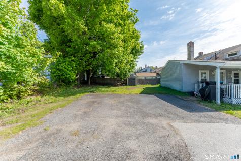 236 Church Street Putnam CT 06260